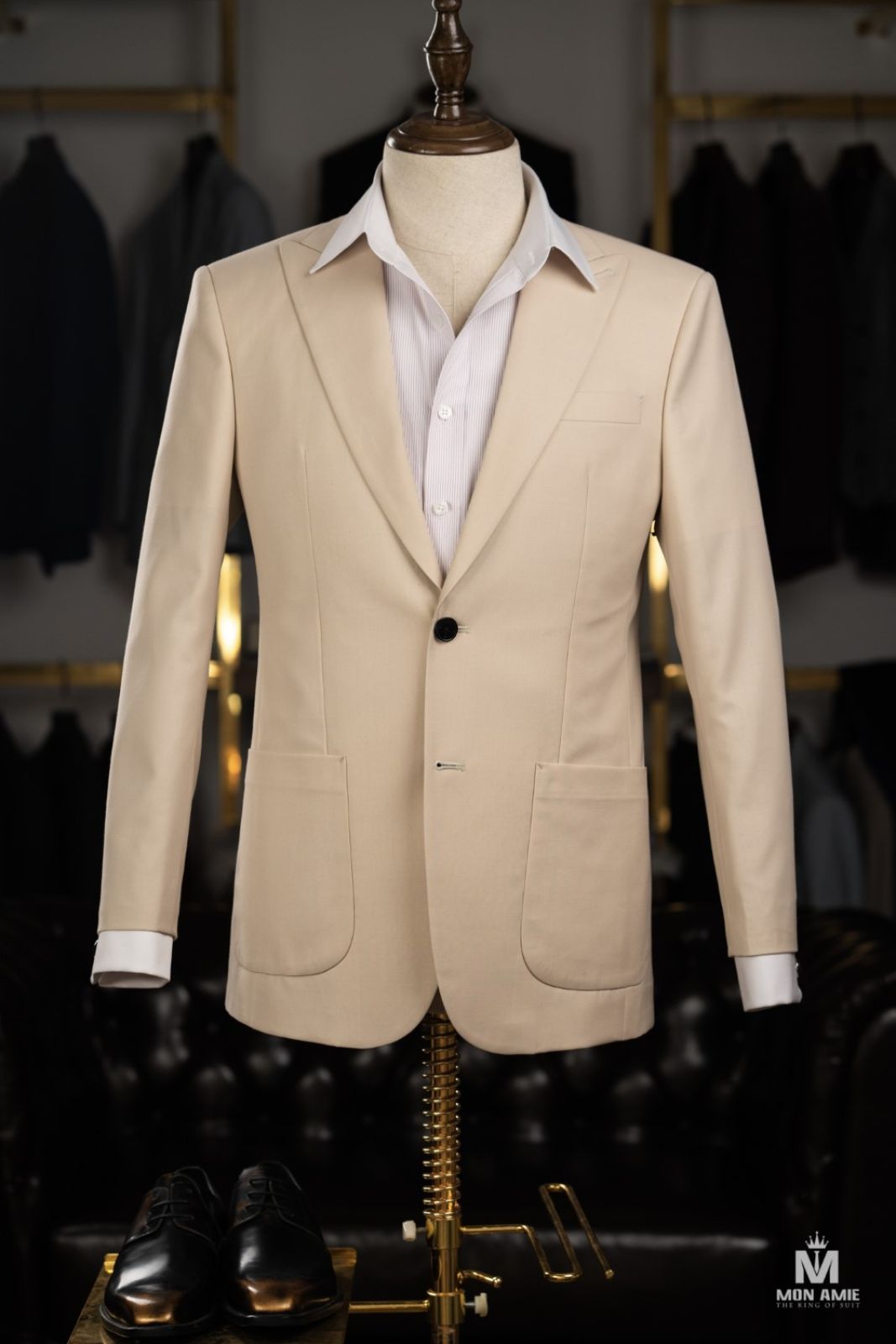 Cream Suit With Patched Pockets 